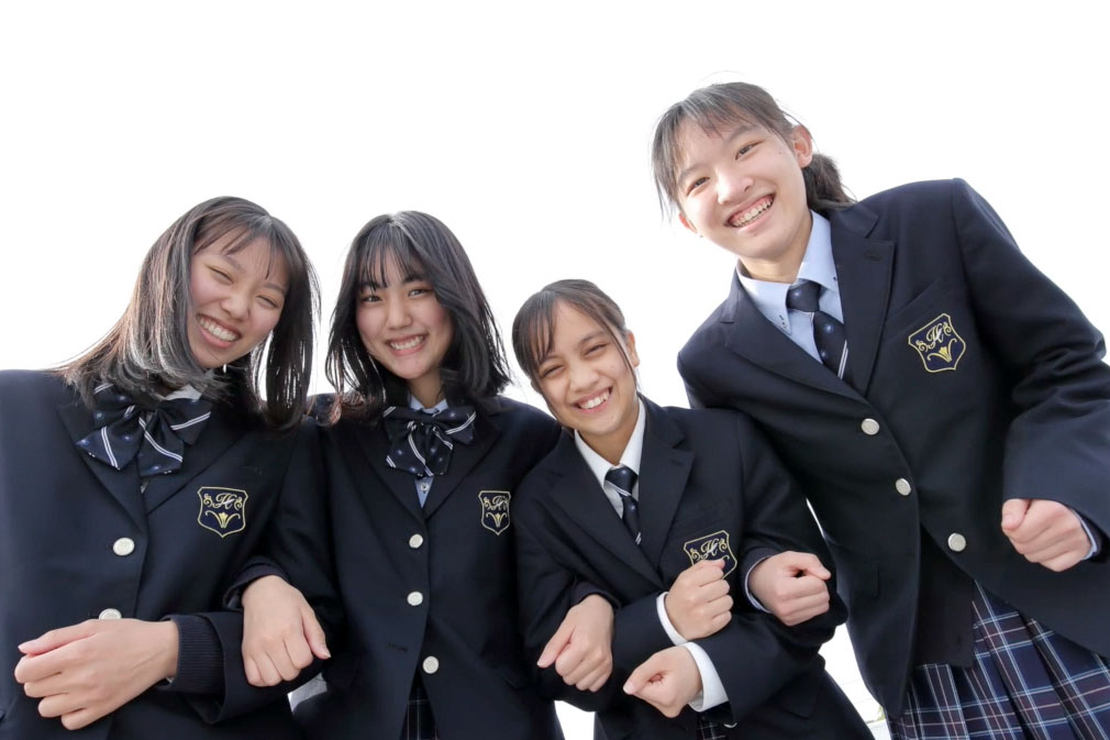 La Pietra Launches New Global Exchange Program with Japanese Girls' School
